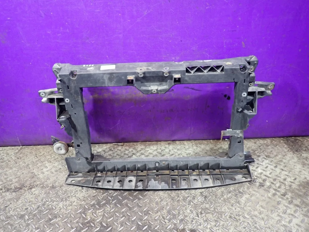 Reforço Painel Frontal Mitsubishi Colt VI Z30
