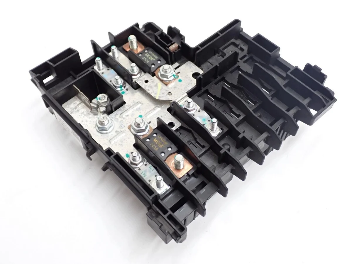 Used Battery Terminal Splitter 8894442317 9-56
