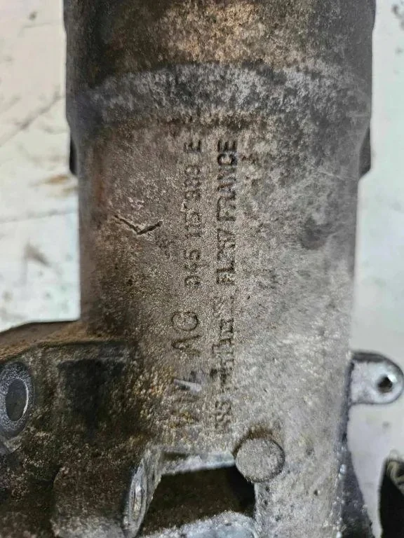 Oljefilterhus VW Touran 0451115389C