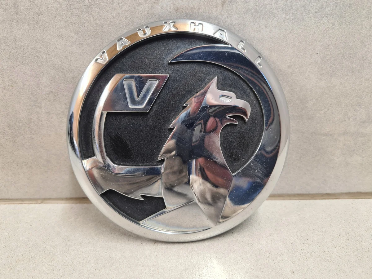 Opel Astra J Emblem Chrom 13294635