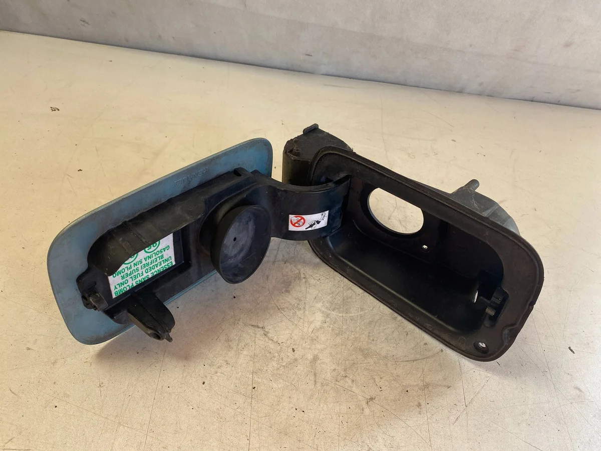 Seat Leon tanklock 6L6809905G image 6