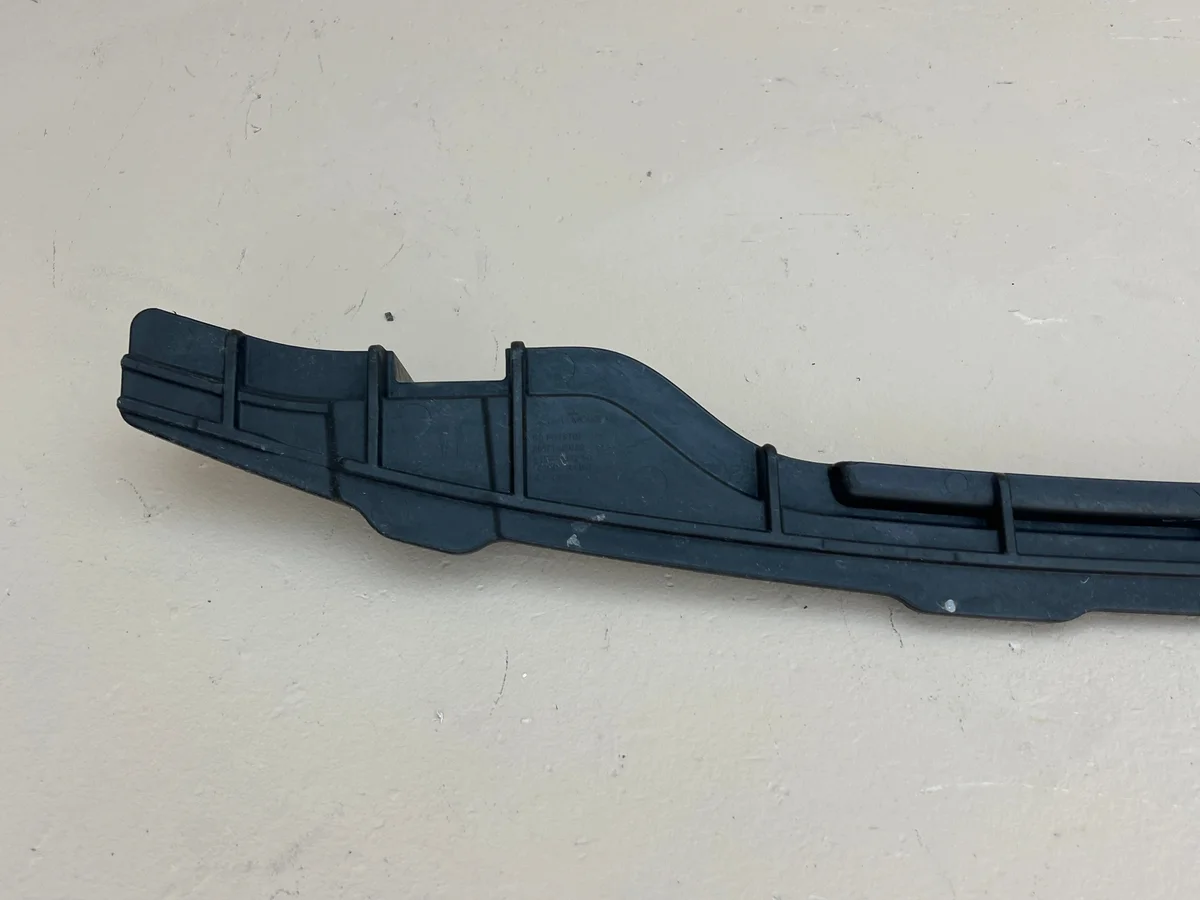 Kia Ceed 3 Front Bumper Reinforcement Bar image 3