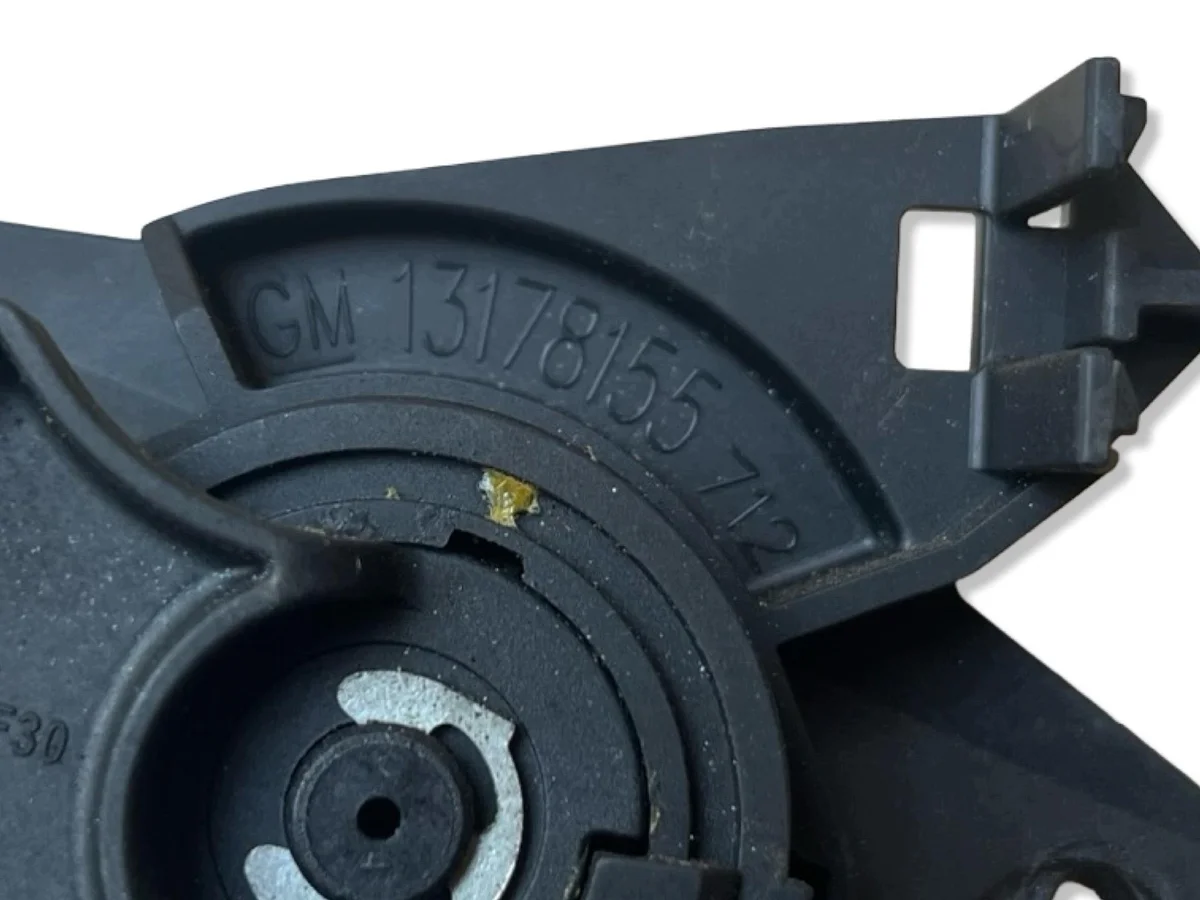 Bouton coffre Opel Vectra C 1317855 image 3