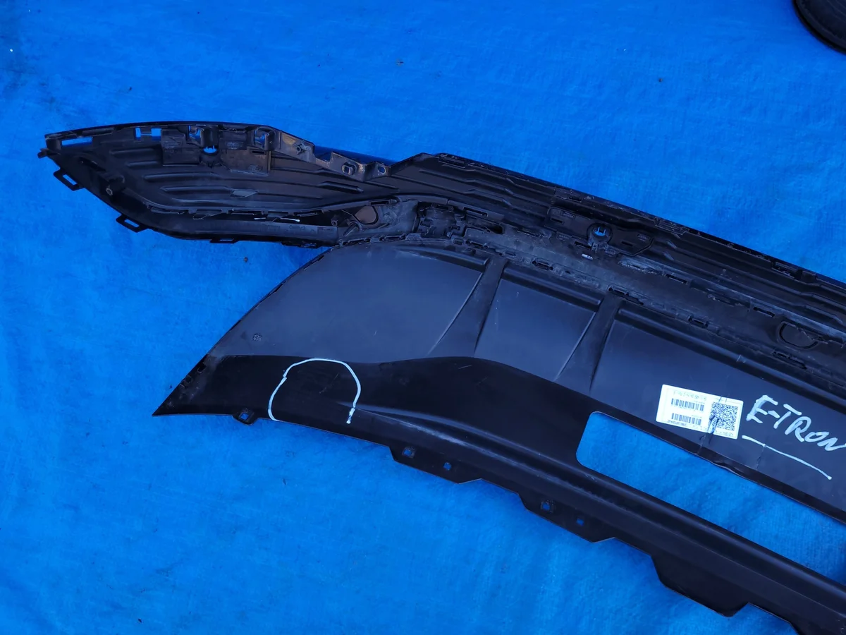Audi Q8 e-tron 4KE Heckdiffusor gebraucht image 8