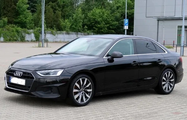 Audi A4 B9 C-stijl bekleding links image 9