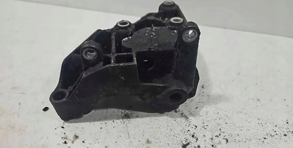 Support compresseur clim BMW 3 E46 64557787319 image 3