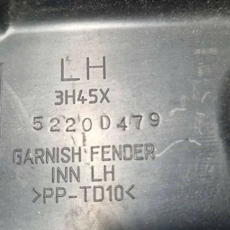 MITSUBISHI OUTLANDER III 5220D479 image 4