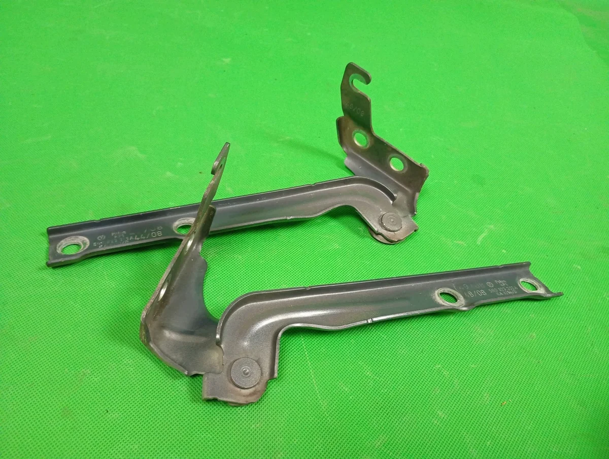 VW Tiguan I Hood Hinges 5N0823301A Used