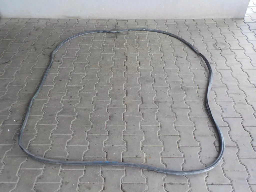 Joint de porte droite VW T4 OEM 76543 image 2