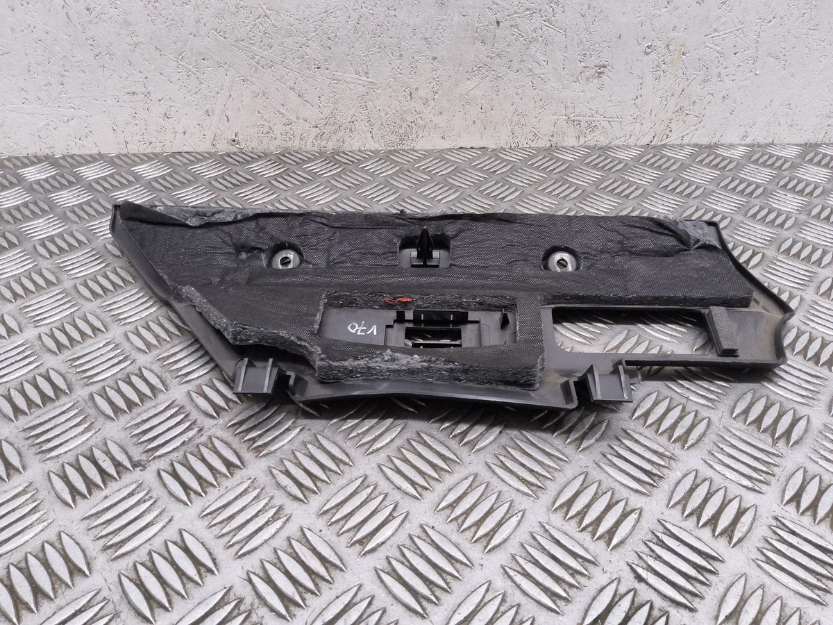 Couvre-volant Droit Volvo V70 TPD17600 image 8