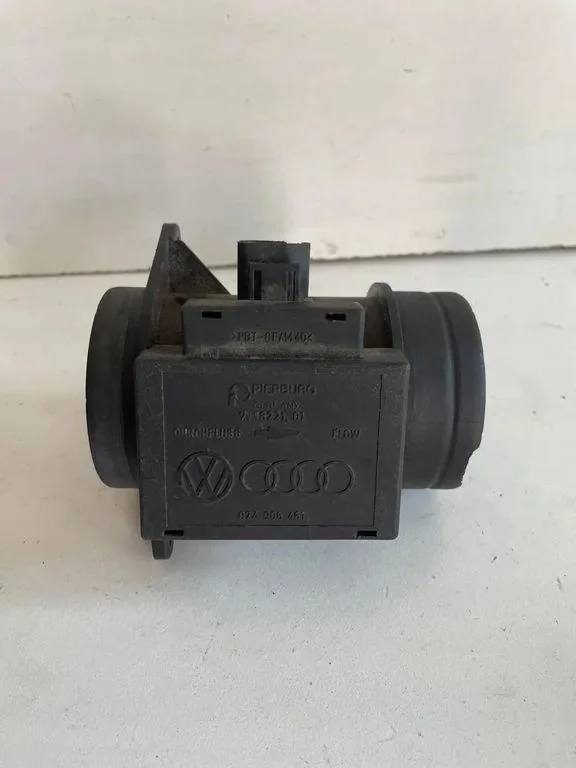 Débitmètre VW Vento 1.9D 71822101