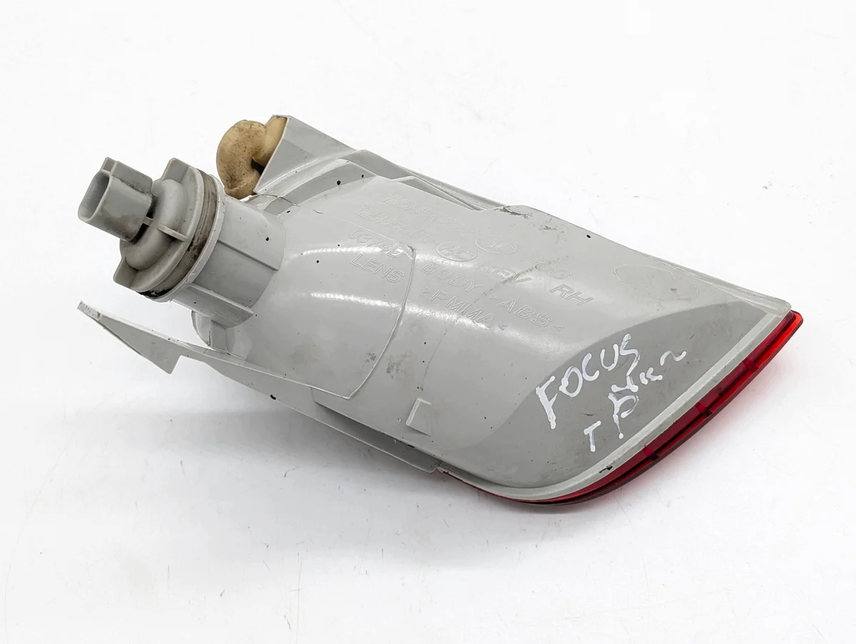 Dimljus bak Ford Focus Mk2 Höger image 4