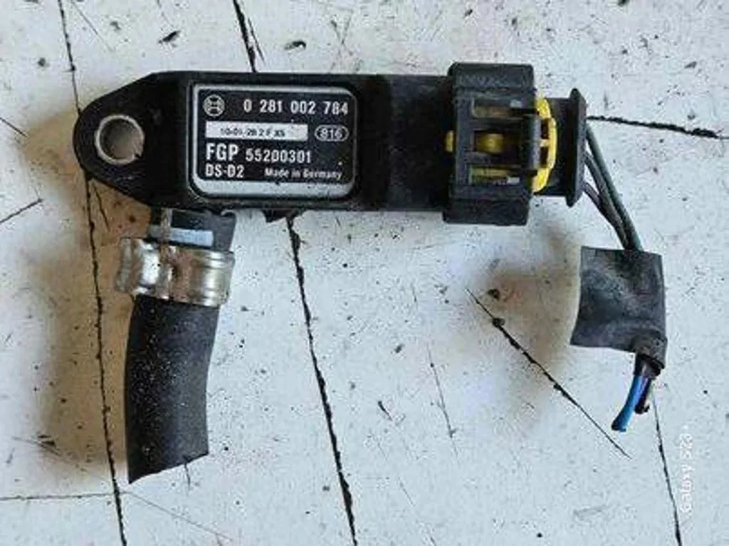 Capteur Pression DPF Opel Zafira B 1.9 CDTI