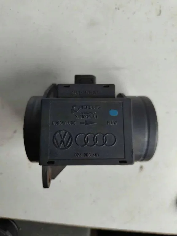 Débitmètre d'air Volkswagen OE 074906461