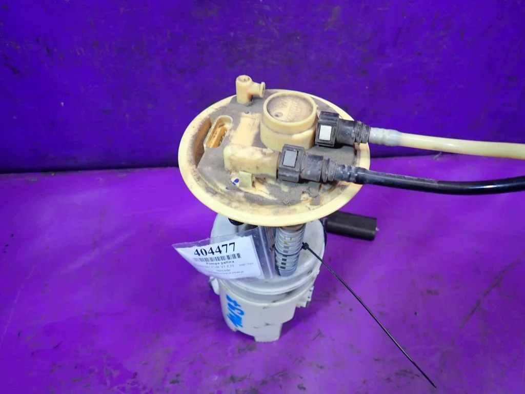 Pompa Carburante Mitsubishi Colt VI Z30 Usata