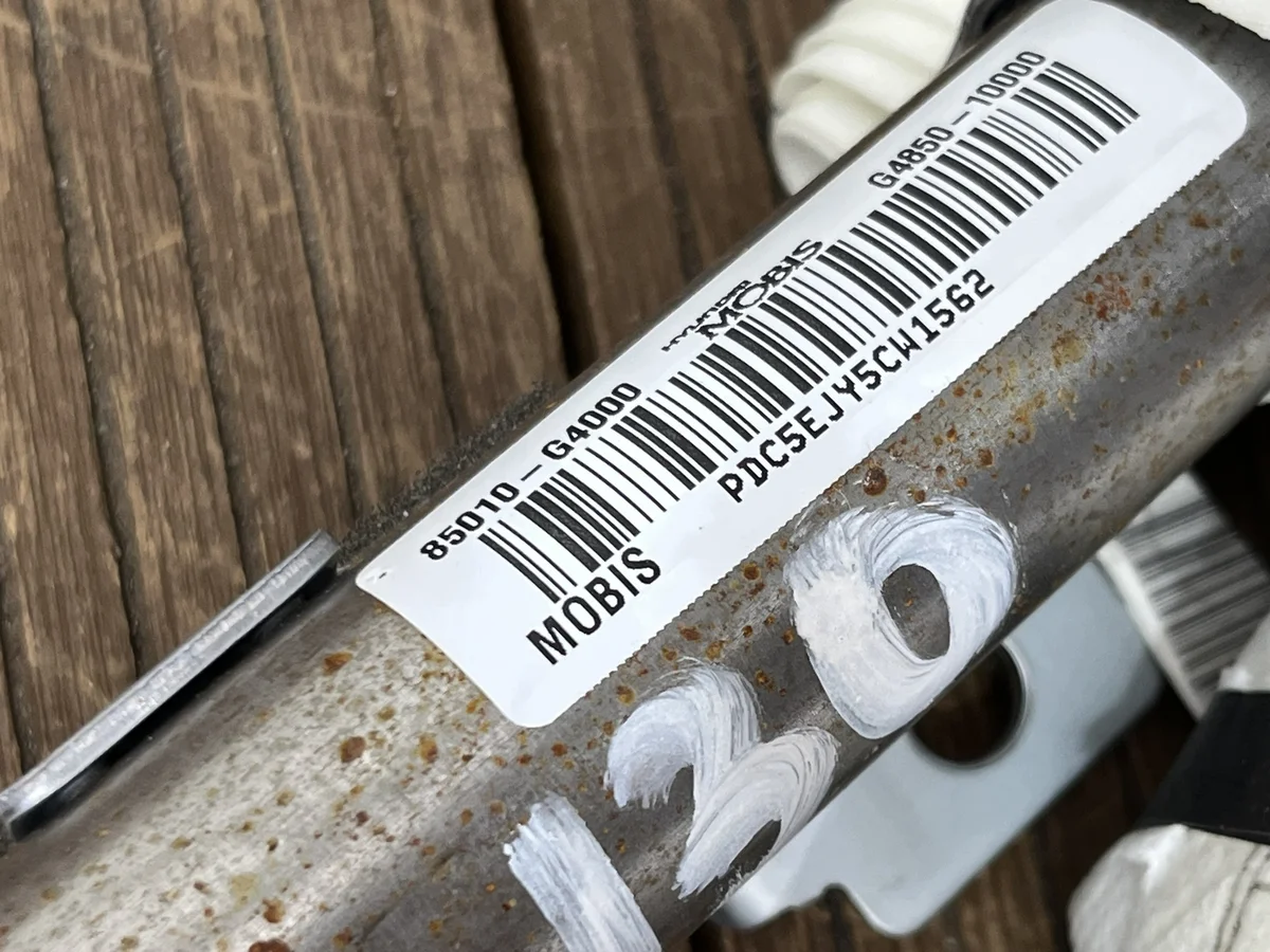 HYUNDAI i30 III Airbag links 85010-G4000 OE image 4
