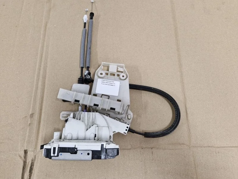 Jeep Renegade 500X Rear Door Lock 8 Pin