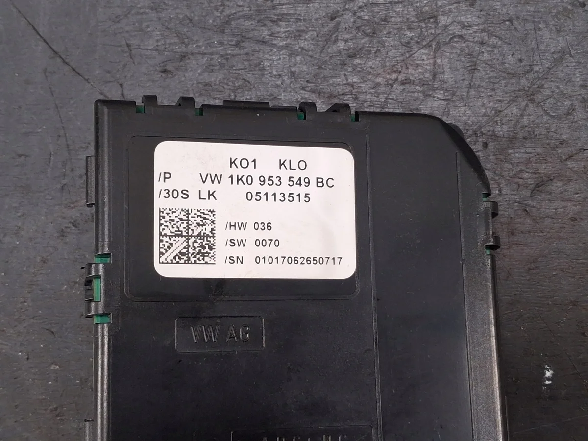 Volkswagen 1K0953549BC Ohjauskulma-anturi Käytetty