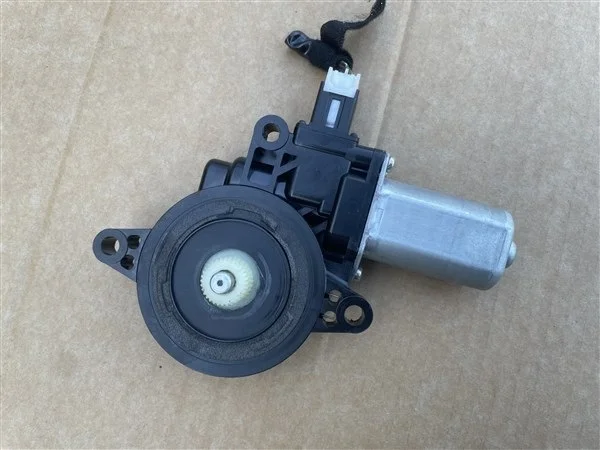 Motor links voor Mazda CX5 2011- D6515958X