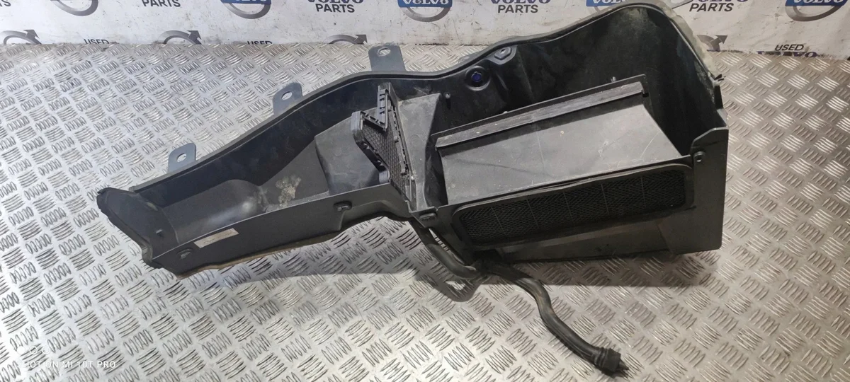 Fuel Tank Shield Maserati Levante 670102938