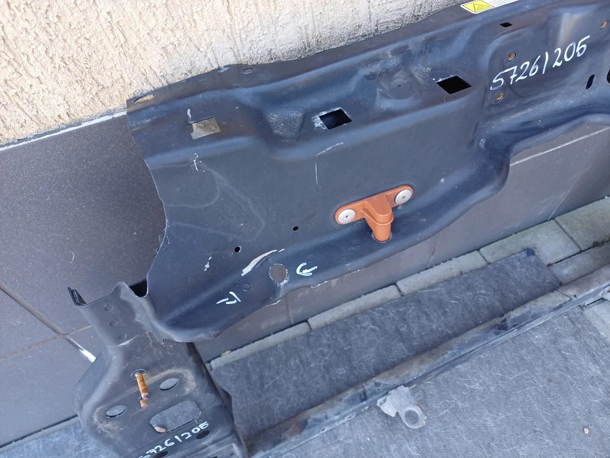Lancia Ypsilon 3 Front Reinforcement Panel Used image 6