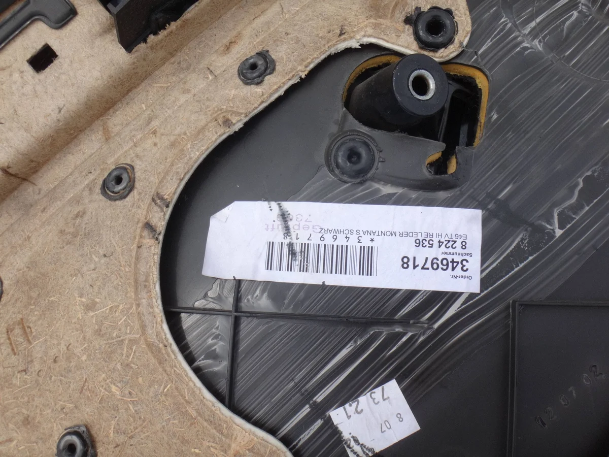 Pannello Porta Posteriore Destro BMW E46 Nero image 6