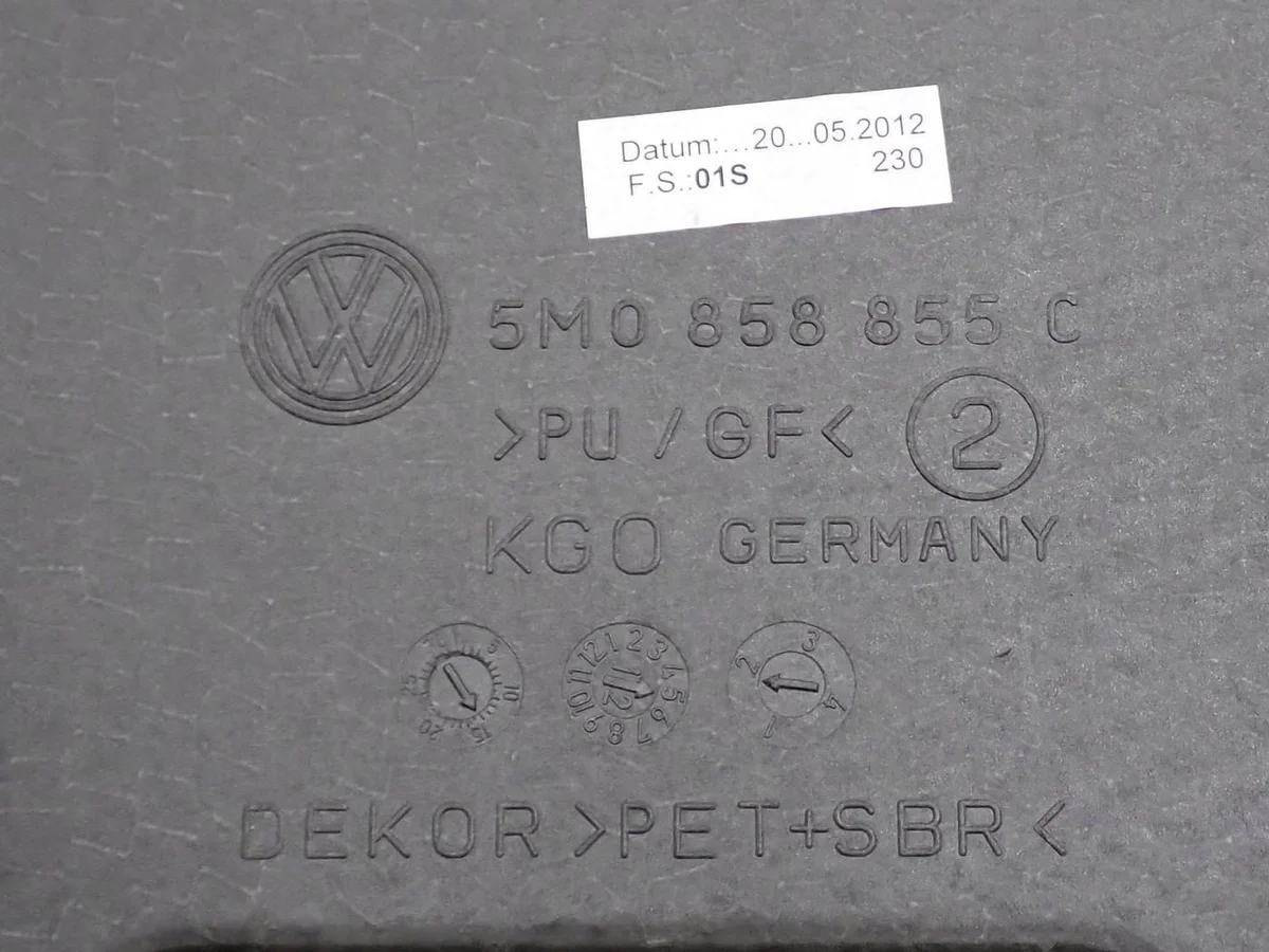 Kofferbakmat VW Golf V VI Plus 5M0858855C image 4