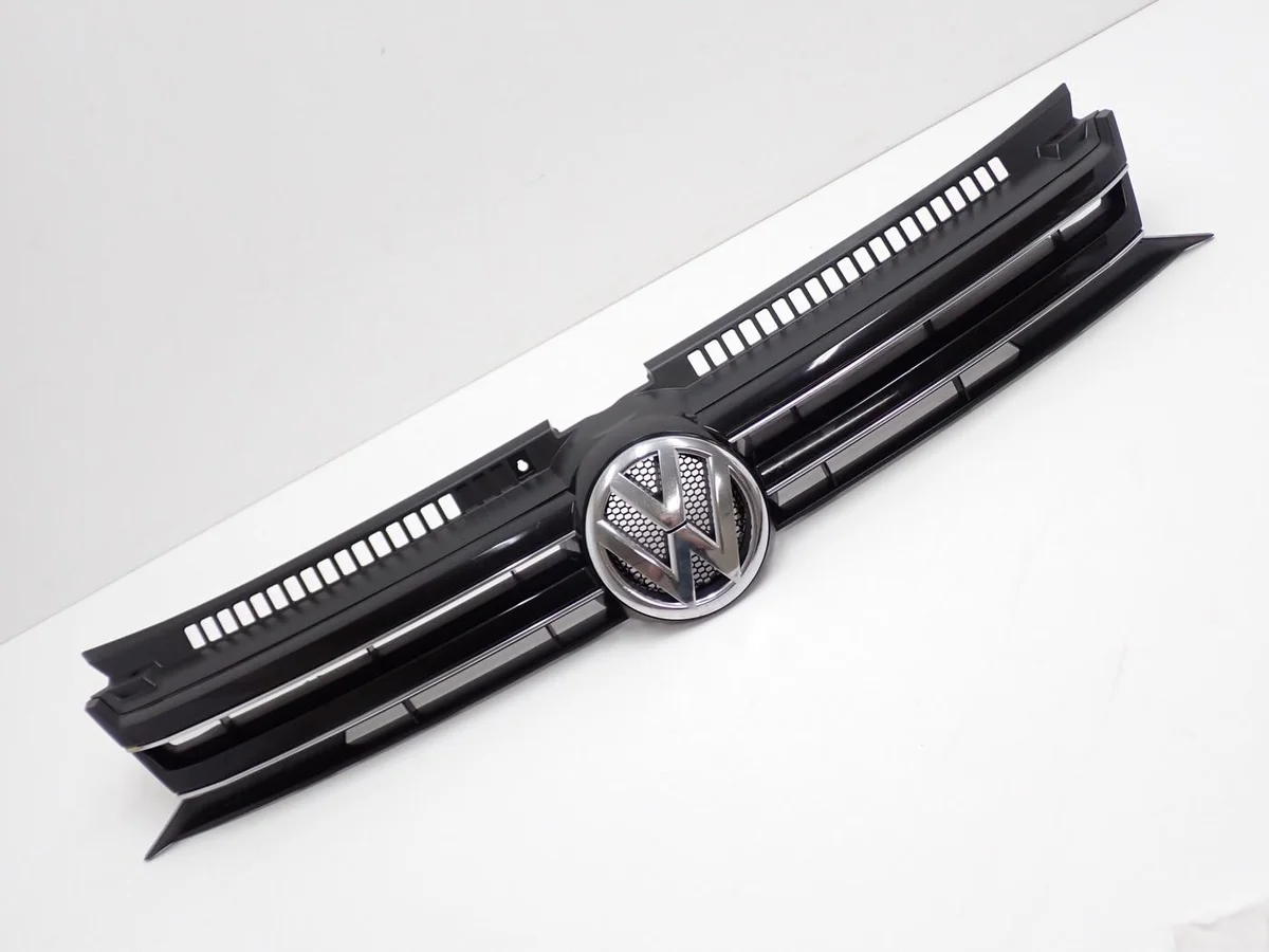 Puskurin ritilä VW Golf V VI Plus 5M0853653L