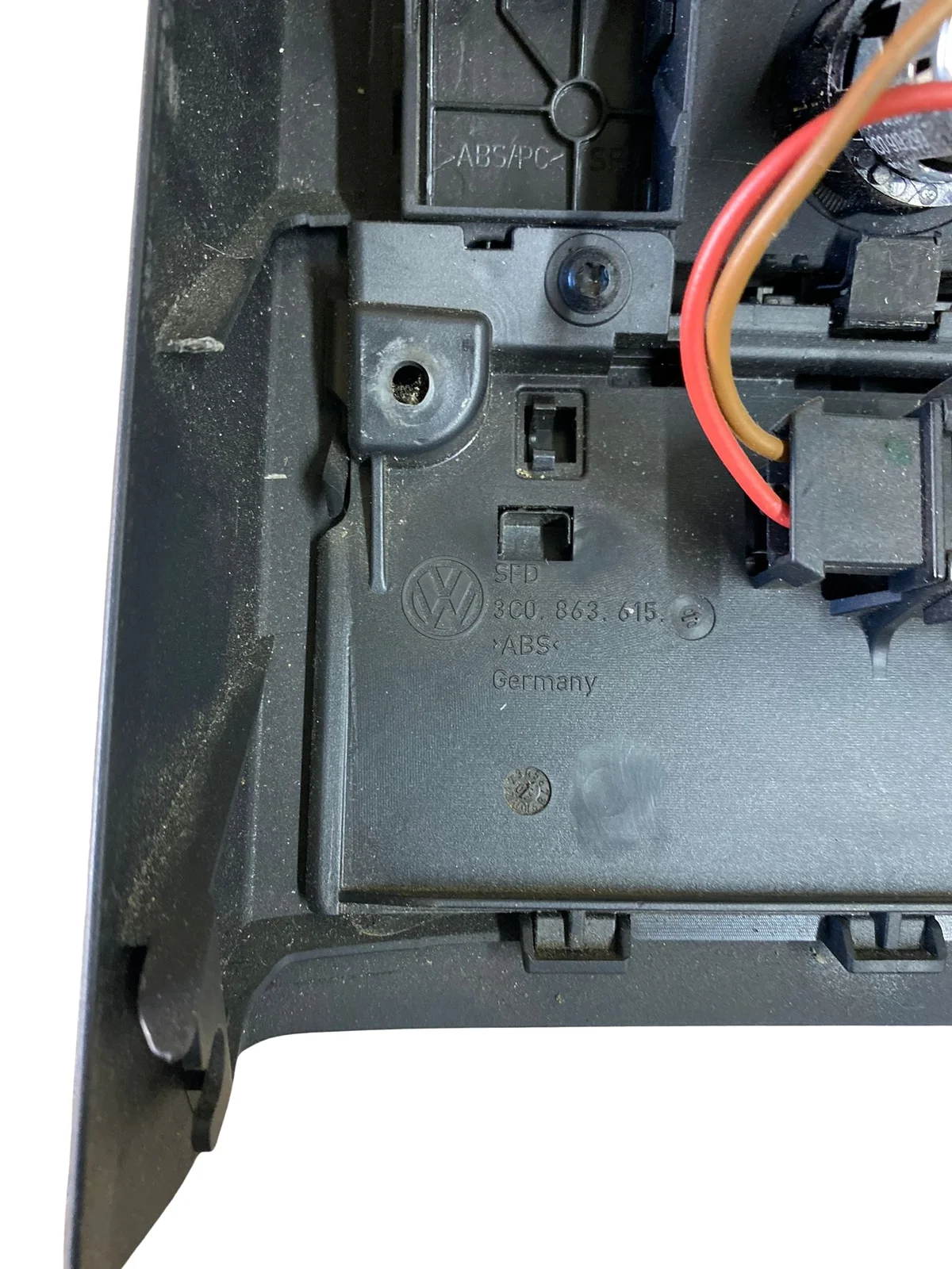 Console centrale arrière VW Passat CC 3C0863615 image 4