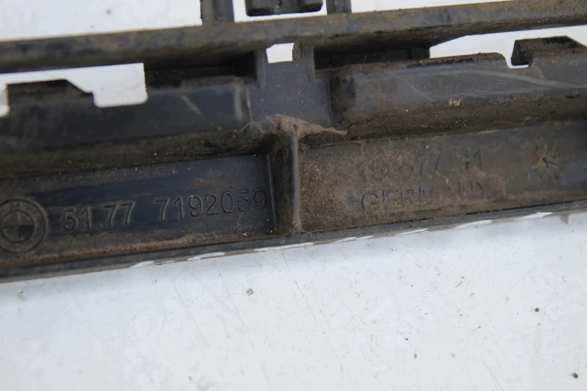 BMW Z4 E89 Linker Dorpel Zijrok Clip 7192059 image 3