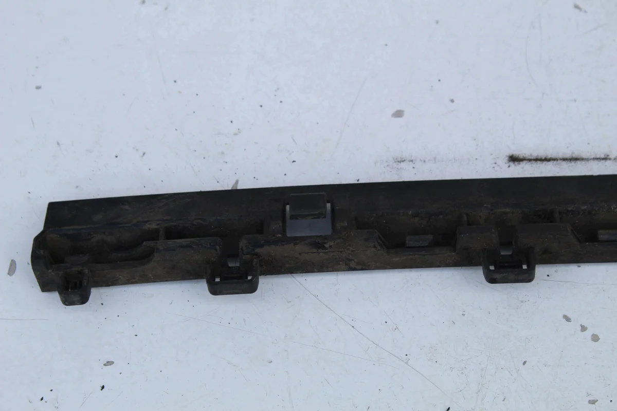 BMW Z4 E89 Linker Dorpel Zijrok Clip 7192059 image 5
