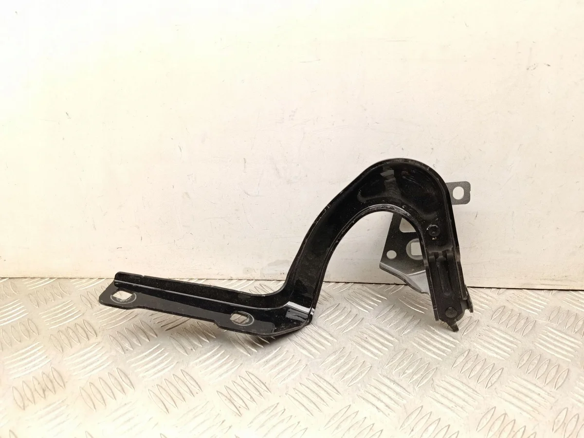 Tesla Model Y 2023 Charnière Capot Gauche image 2