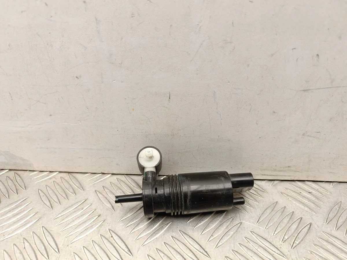 Pompje ruitensproeier Mercedes A1778660000 image 3