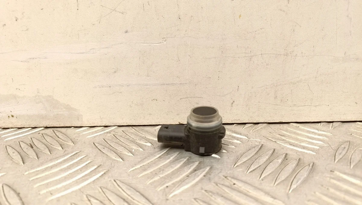 Mercedes-Benz EQA PDC-tunnnistin A0009055504