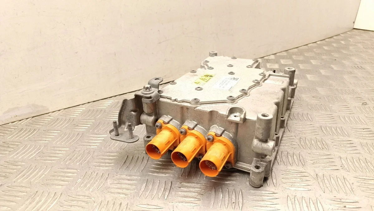 Mercedes-Benz EQB 2023 Umwandler A0003429700