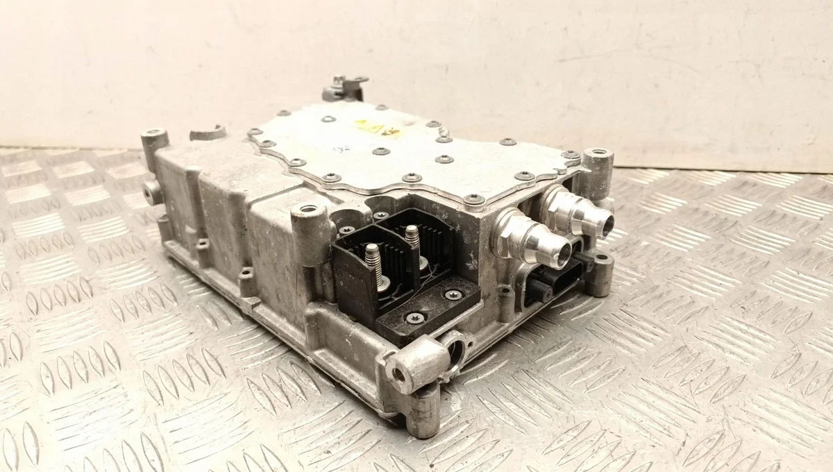 Mercedes-Benz EQB 2023 Muuntaja A0003429700 image 3