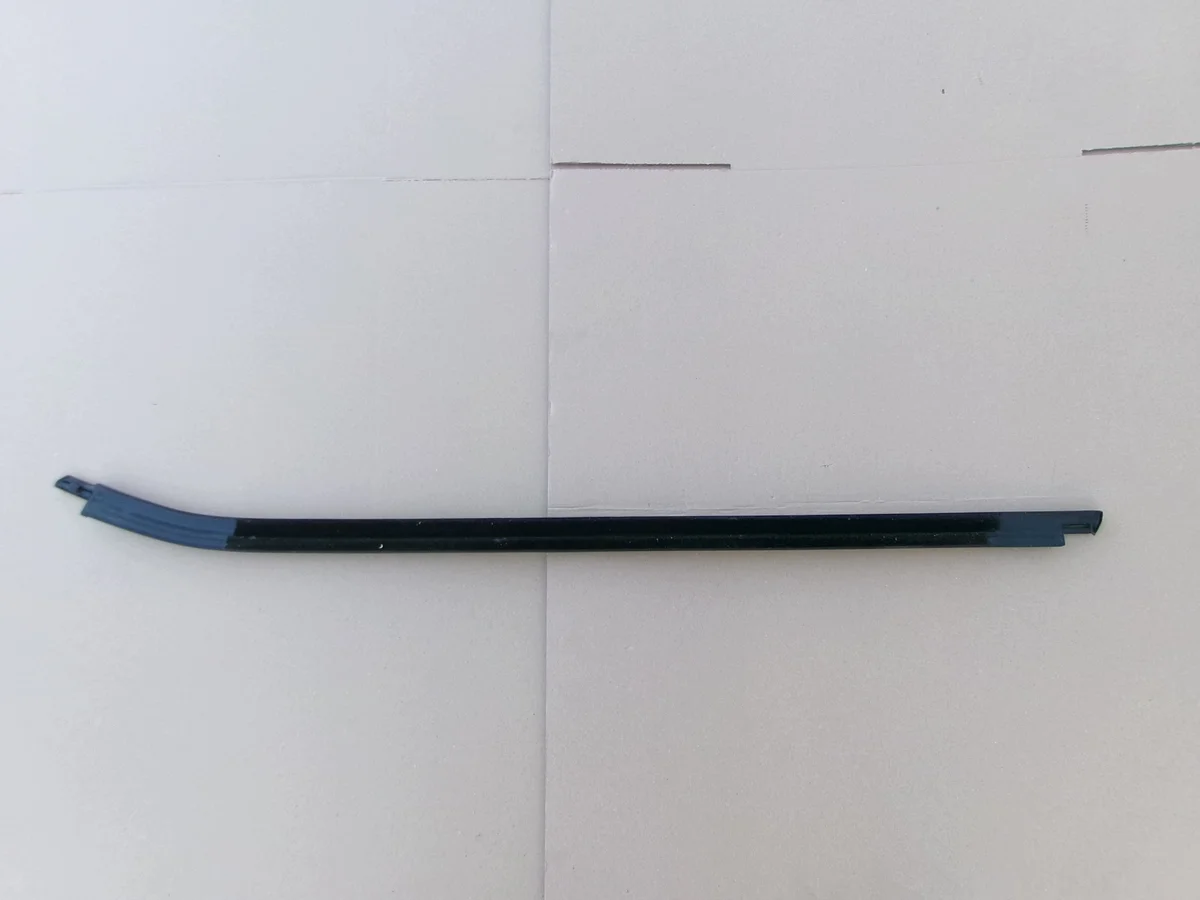 Höger dörrlisthållare fram BMW X3 G01 X4 G02