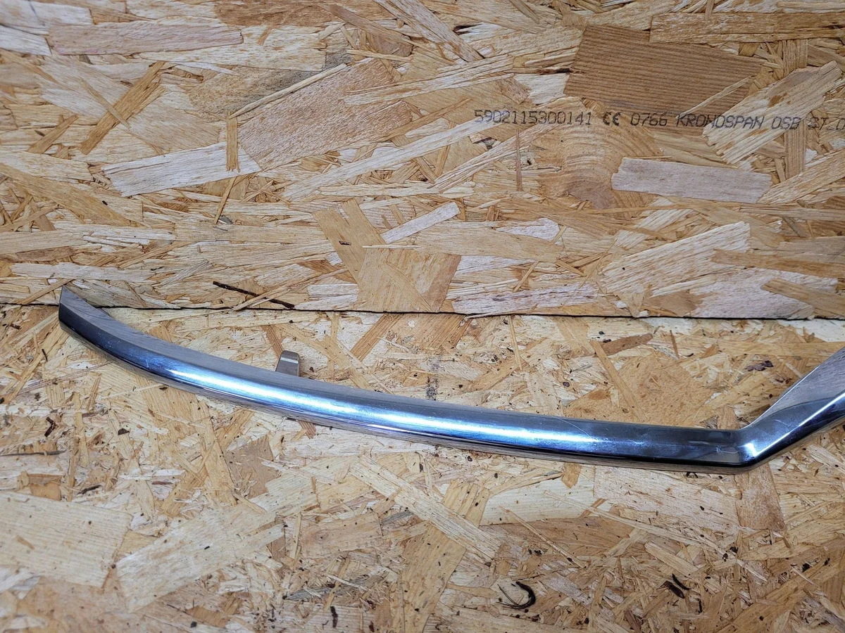 Citroen C3 III 3 Grill Trim 9833503577
