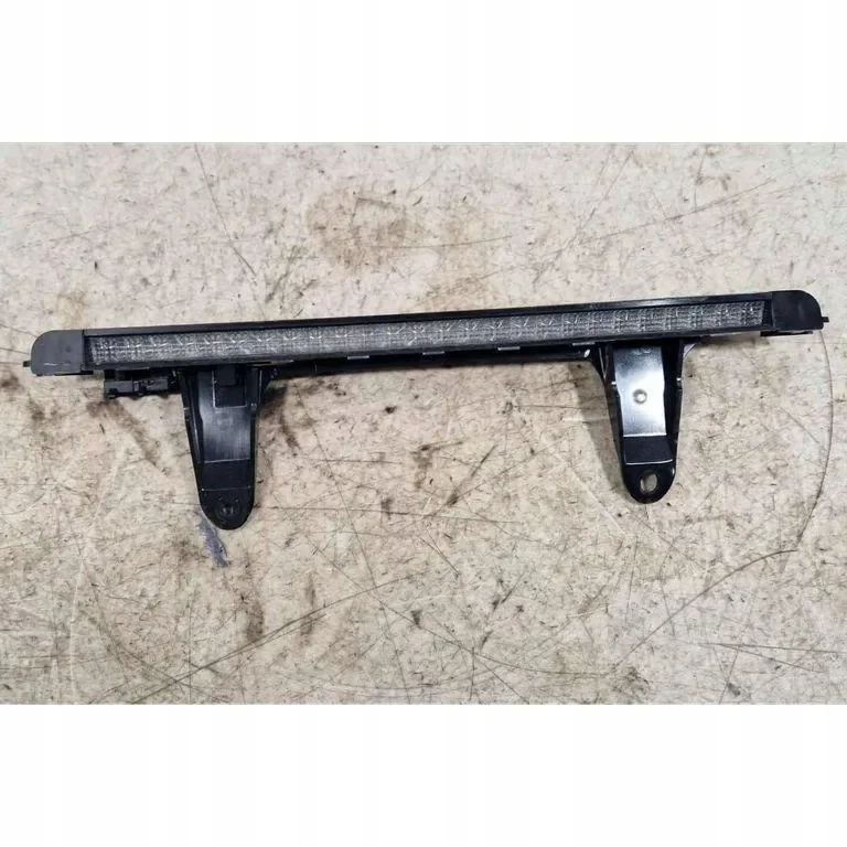3ème feu stop Audi 29127002