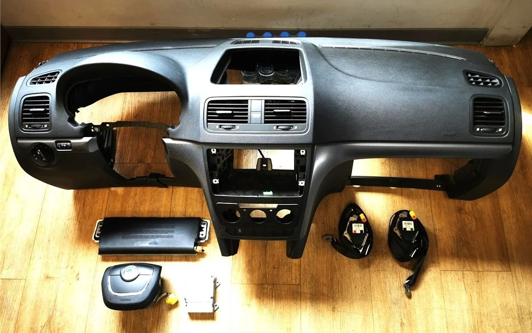 Skoda Yeti Airbag Dashboard Console Gebruikt