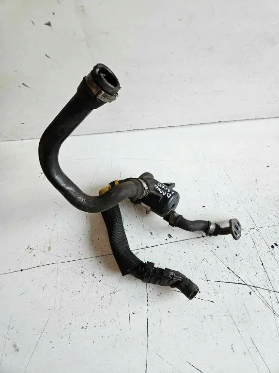 Opel Corsa D 2013 Parte Compartimento Motor