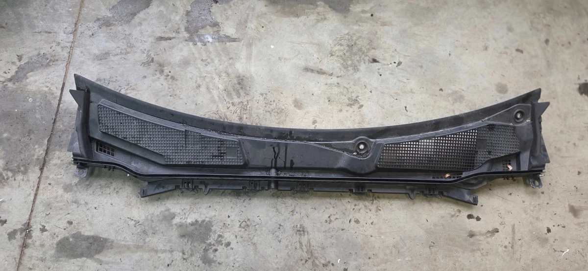 Podszybie Mercedes Klasa W177 A1778300000
