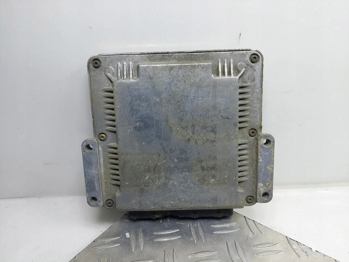 Calculateur Moteur Chrysler Voyager 2.5 CRDI