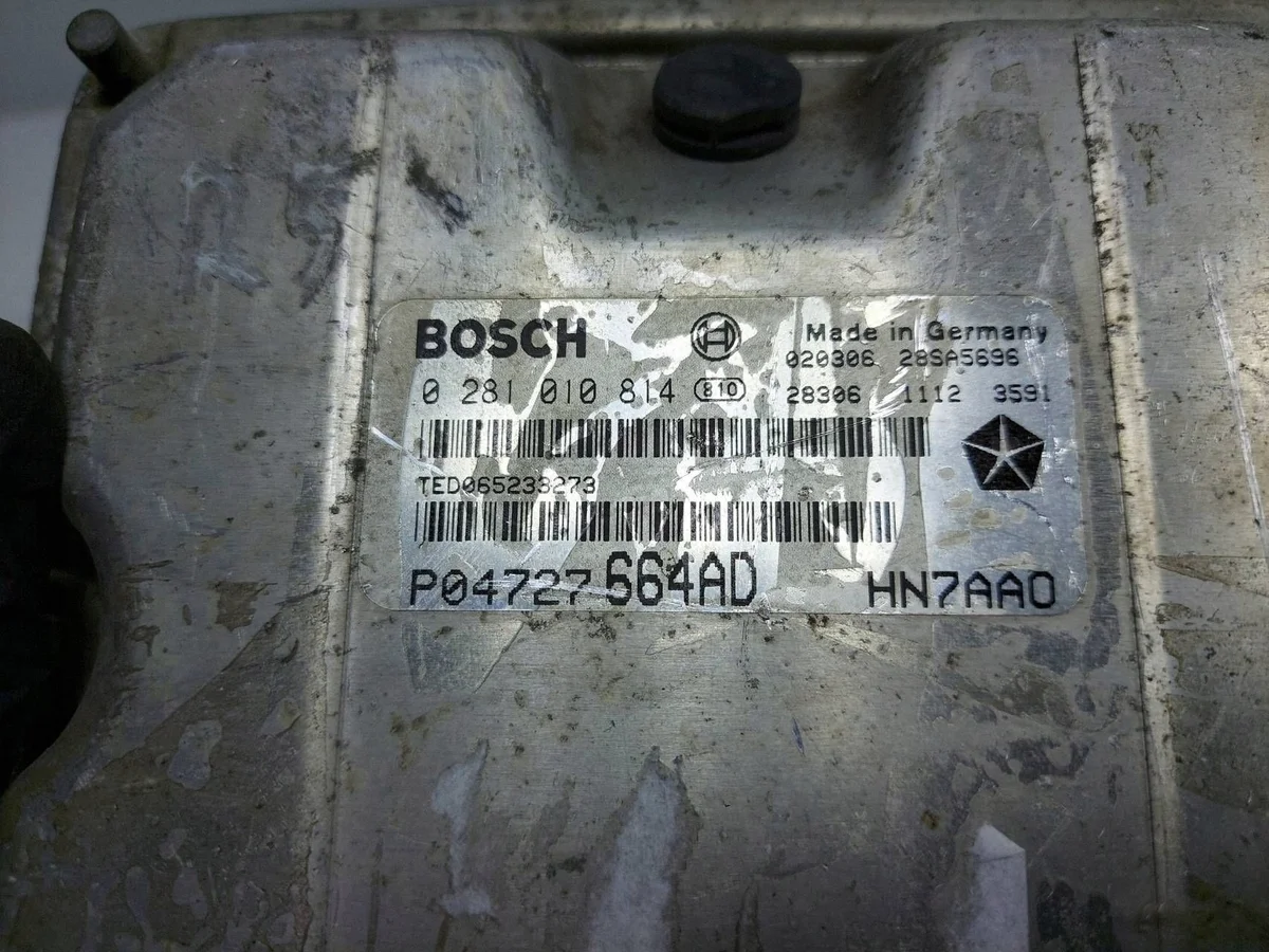Engine Control Unit Chrysler Voyager 2.5 CRDI image 4
