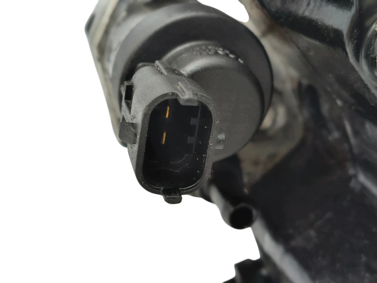 Einspritzpumpe Volvo S60 S80 V70 2.4 D5 gebraucht image 7