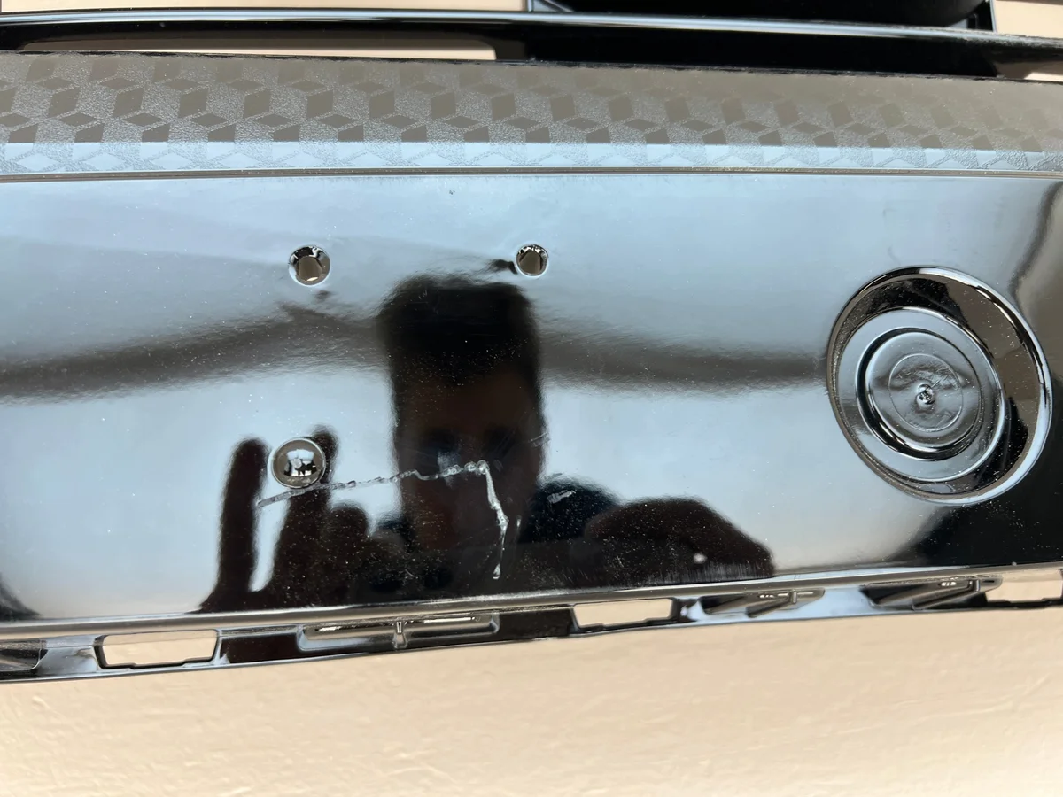 Toyota Yaris IV etusäleikkö 53101-K0010 image 6