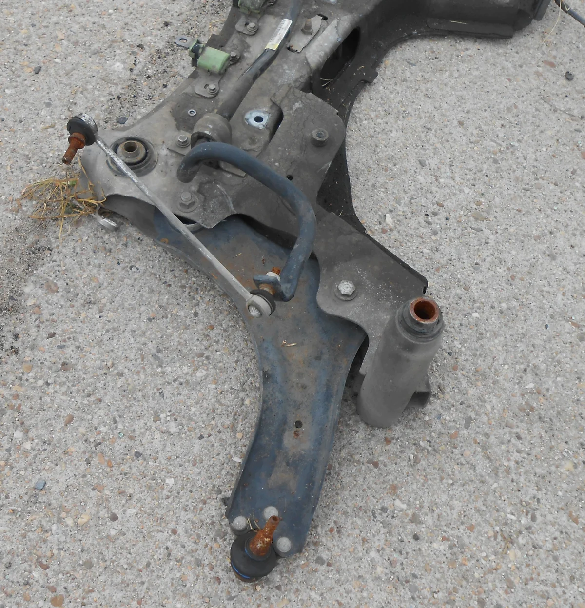 Renault Megane III Bärarm Framvagn Begagnad image 3