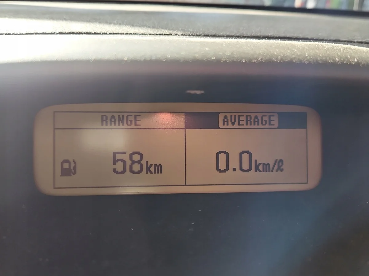 Monitor Toyota Avensis II T25 Usado