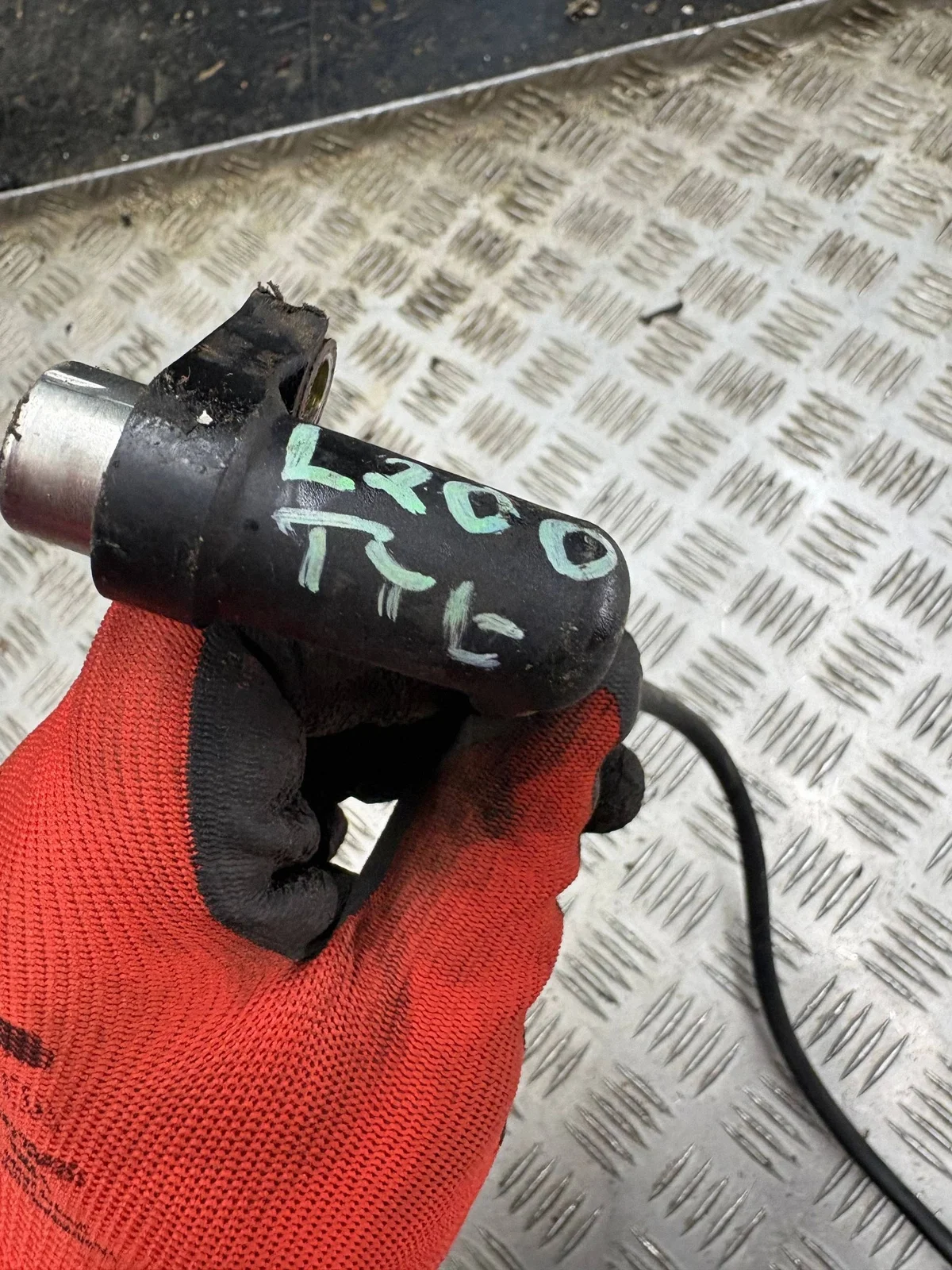 ABS Sensor Achter Mitsubishi L200 2.5 TD image 5