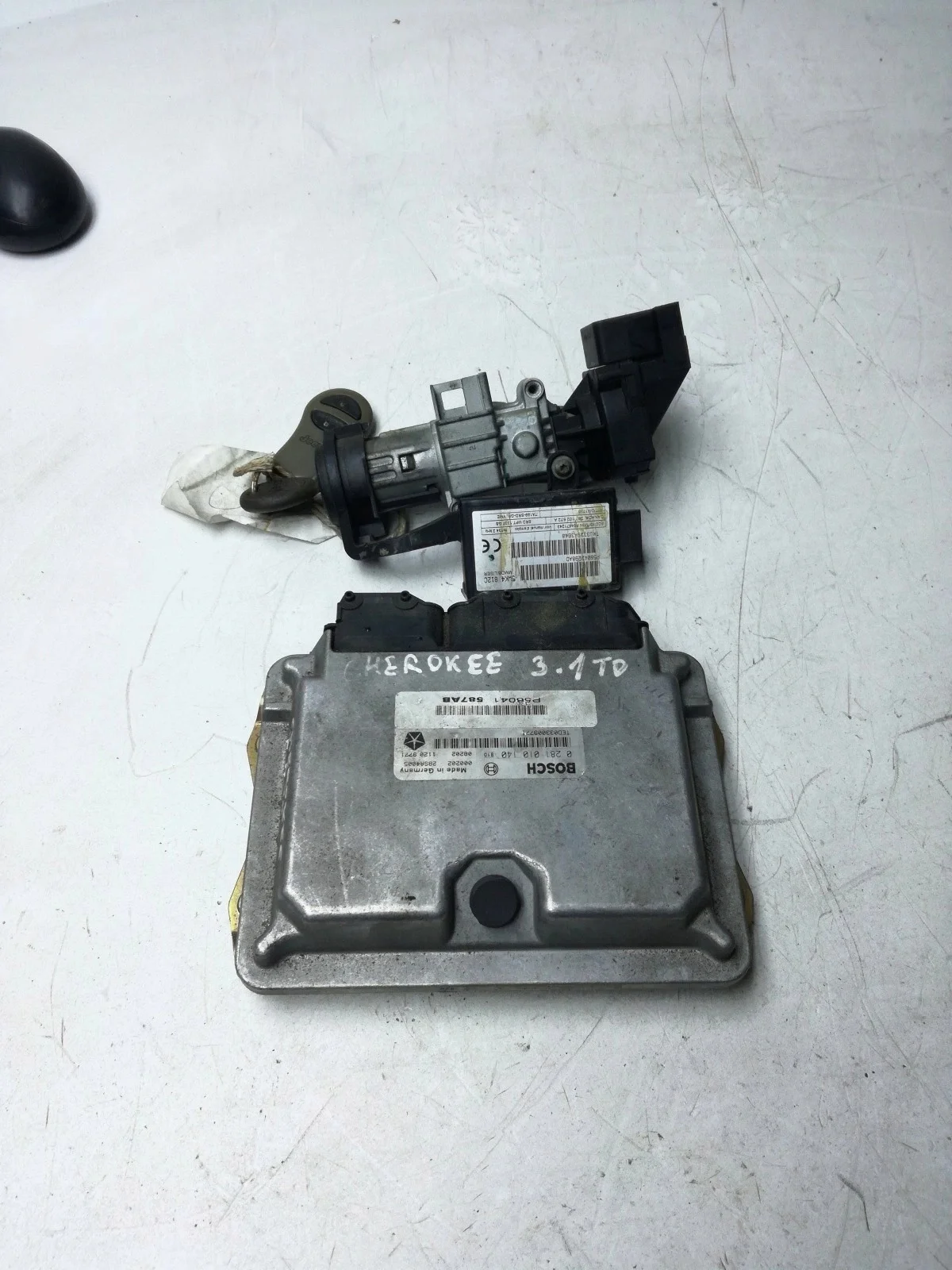 Unidad de Control Motor Jeep Grand Cherokee WJ 7110335